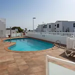 Апартаменты Lava Teneguia, 5 Guests In 2 Bedrooms
