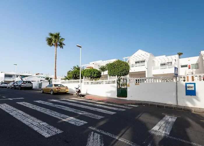 Lava Teneguia, 5 Guests In 2 Bedrooms *