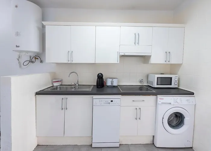 Lava Teneguia, 5 Guests In 2 Bedrooms 아파트