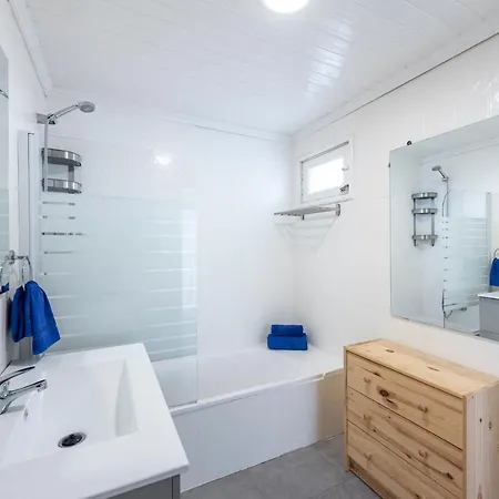 Lava Teneguia, 5 Guests In 2 Bedrooms Appartement