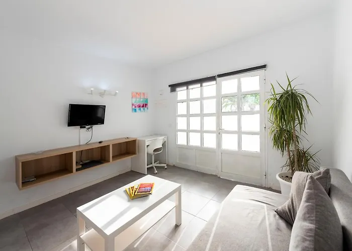 شقة Lava Teneguia, 5 Guests In 2 Bedrooms بويرتو ذيل كارمين