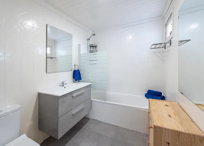 Lava Teneguia, 5 Guests In 2 Bedrooms بويرتو ذيل كارمين